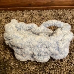 This is a mini ankle bracelet that I made!! I hope you like it